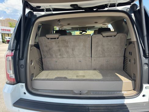 Used 2015 GMC Yukon SLT RWD image 11