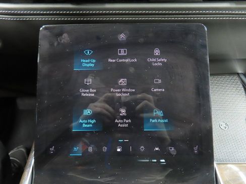 Used 2026 Cadillac Escalade Platinum Sport w/ LPO, Floor Liner Package image 23