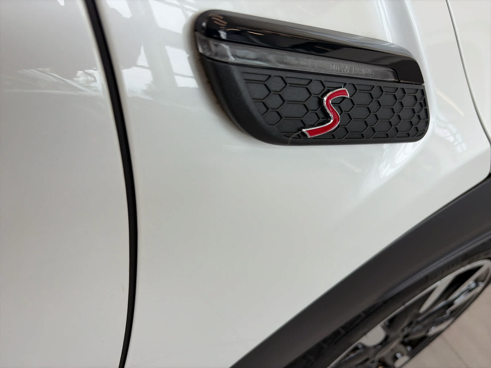 Used 2024 MINI Cooper S FWD image 18