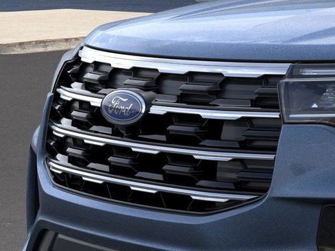 New 2026 Ford Explorer Active w/ Active Comfort Package image 18