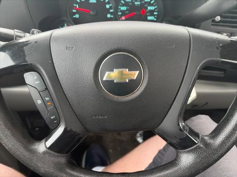 Used 2013 Chevrolet Silverado 1500 W/T RWD image 19