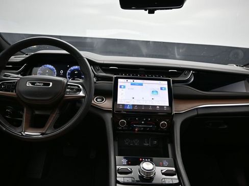 Used 2023 Jeep Grand Cherokee L Summit w/ Advanced Protech Group IV image 22