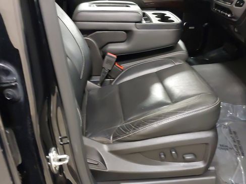 Used 2018 GMC Sierra 1500 SLT w/ SLT Premium Package image 29