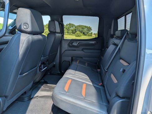 Used 2026 GMC Sierra 1500 AT4 w/ Technology Package AWD/4WD image 27