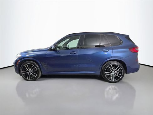 Used 2022 BMW X5 xDrive40i w/ M Sport Package AWD/4WD image 9