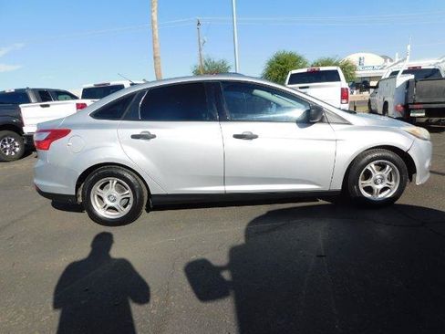 Used 2013 Ford Focus S image 8