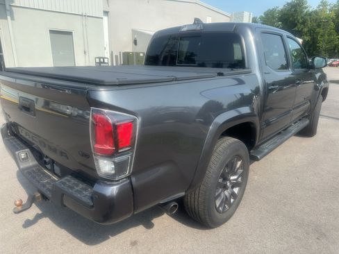 Used 2022 Toyota Tacoma Limited w/ Nightshade Package AWD/4WD image 6