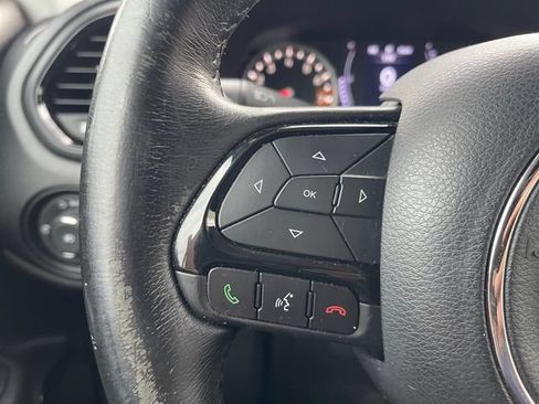 Used 2019 Jeep Renegade Altitude w/ Quick Order Package 2XM FWD image 24