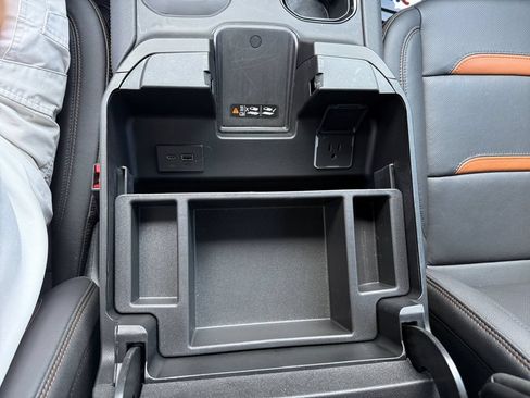 Used 2026 GMC Sierra 2500 AT4 w/ AT4 Premium Plus Package AWD/4WD image 32