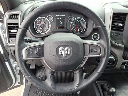 Used 2024 RAM 2500 Tradesman w/ Chrome Appearance Group image 14