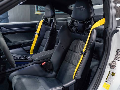 Used 2025 Porsche 911 GT3 RS image 2