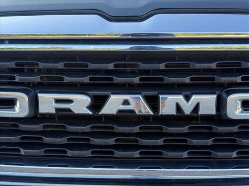 Used 2022 RAM 1500 Big Horn AWD/4WD image 14