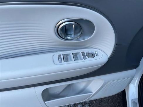 New 2026 Hyundai Ioniq 9 SEL w/ Tow & Go Package image 15