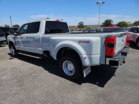 New 2026 Ford F350 Lariat w/ FX4 Off-Road Package AWD/4WD image 8