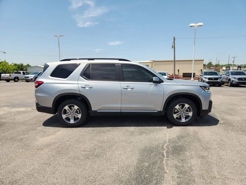New 2026 Honda Pilot EX-L image 7