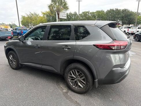 Used 2021 Nissan Rogue S FWD image 6