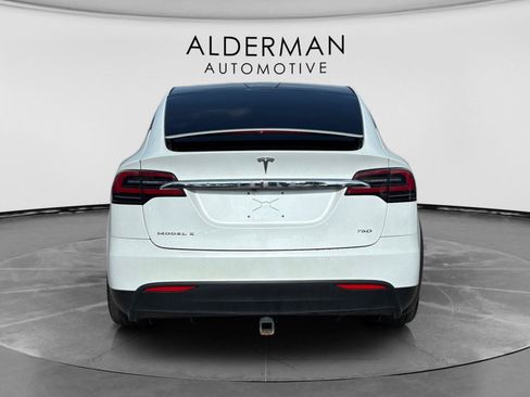 Used 2018 Tesla Model X 75D AWD/4WD image 4