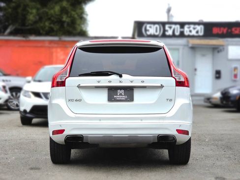 Used 2016 Volvo XC60 T5 Premier FWD image 5