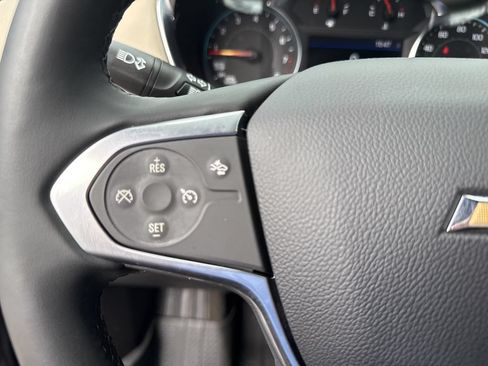 Used 2023 Chevrolet Traverse LT FWD image 22