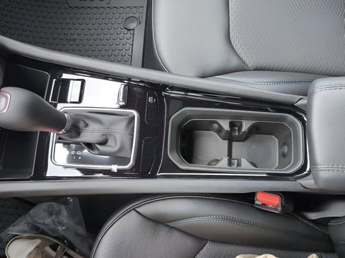 New 2025 Jeep Compass Latitude w/ Sun & Sound Group image 22