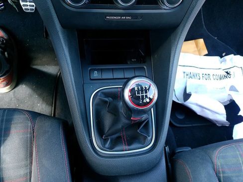 Used 2012 Volkswagen GTI 4-Door FWD image 38