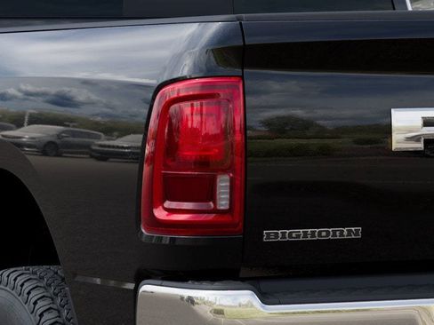 New 2025 RAM 2500 Big Horn AWD/4WD image 9