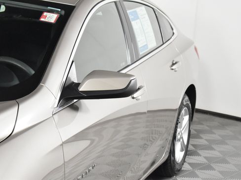 Used 2024 Chevrolet Malibu LT image 13