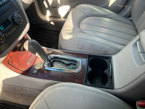 Used 2009 Buick Lucerne CXL w/ Driver Confidence Package image 23