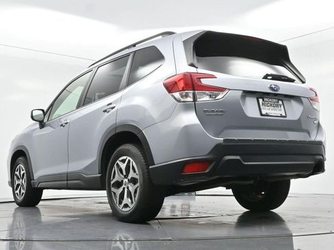 Used 2020 Subaru Forester Premium AWD/4WD image 45