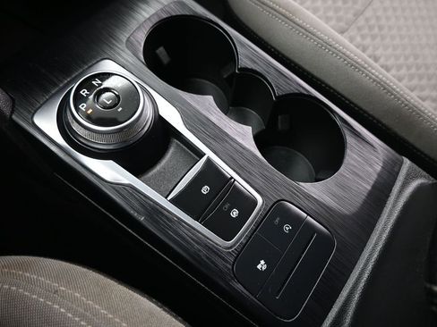 Used 2022 Ford Escape SE image 15