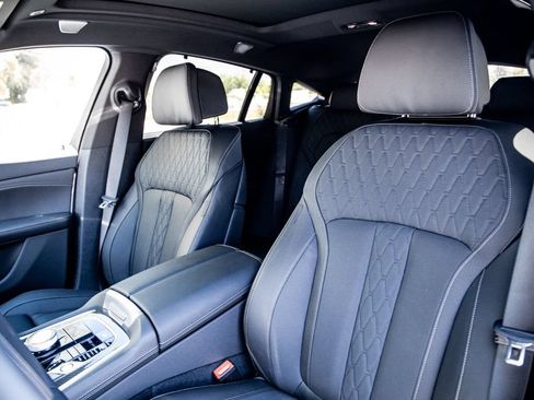 New 2027 BMW X6 M60i AWD/4WD image 21