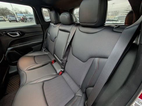 New 2026 Jeep Compass Trailhawk image 16