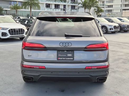 Used 2025 Audi Q7 2.0T Premium w/ Convenience Plus Package image 5