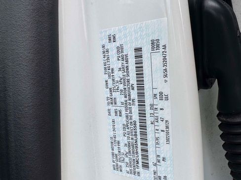 Certified 2022 Ford Escape SEL w/ SEL Stealth AWD Package image 25