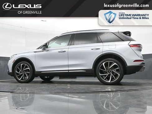 Used 2025 Lincoln Corsair Reserve FWD image 39