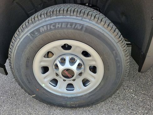 Used 2026 GMC Sierra 2500 Pro w/ 1SA Pro Safety Plus Package image 14