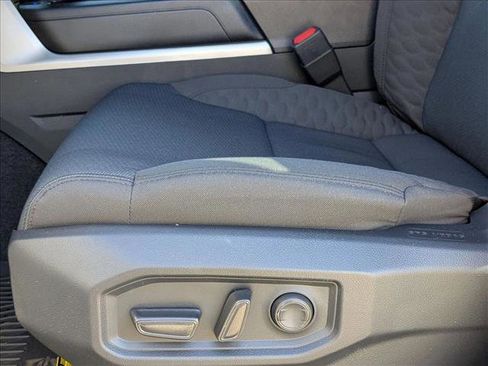 New 2026 Toyota Tundra SR5 image 4