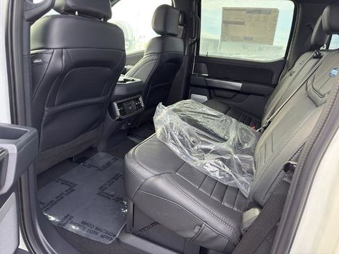 New 2026 Ford F350 Platinum w/ FX4 Off-Road Package image 15