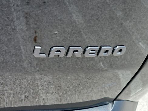 New 2026 Jeep Cherokee Laredo AWD/4WD image 15