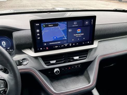 Used 2025 Ford Explorer ST-Line w/ ST-Line Street Pack image 6