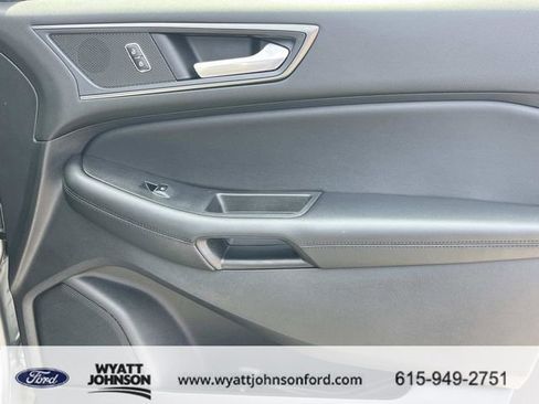 Certified 2022 Ford Edge SE w/ Black Appearance Package image 23