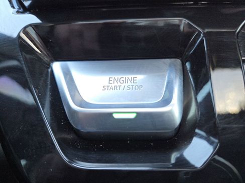 New 2026 GMC Sierra 3500 Denali w/ Denali Reserve Package image 16