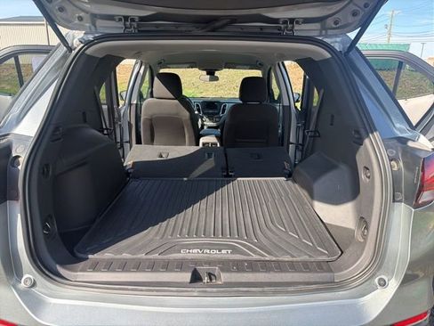 Used 2023 Chevrolet Equinox LS w/ LS Convenience Package image 22