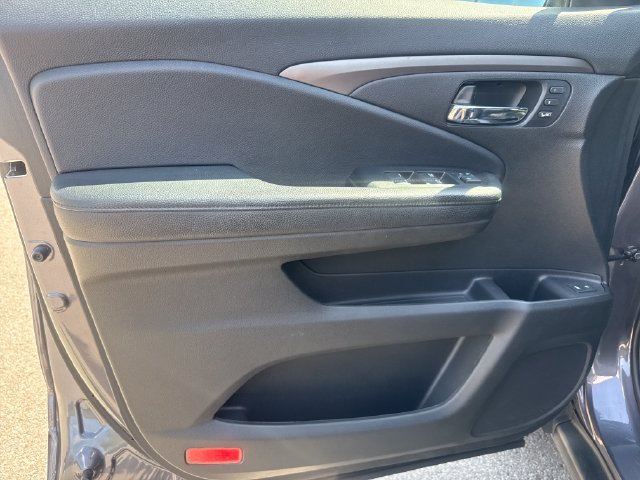 Used 2019 Honda Passport EX-L image 10