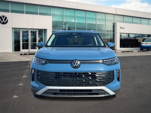 New 2026 Volkswagen Tiguan SE image 2