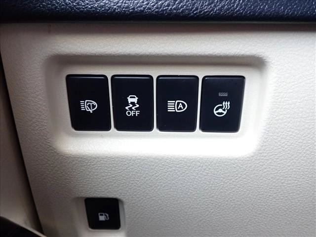 Used 2020 Lexus GX 460 Luxury w/ Accessory Package AWD/4WD image 27