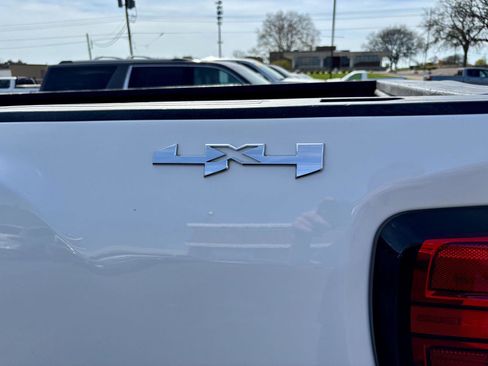 Used 2022 GMC Sierra 2500 Pro w/ Convenience Package AWD/4WD image 27