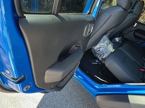 New 2026 Jeep Wrangler Sport S AWD/4WD image 18