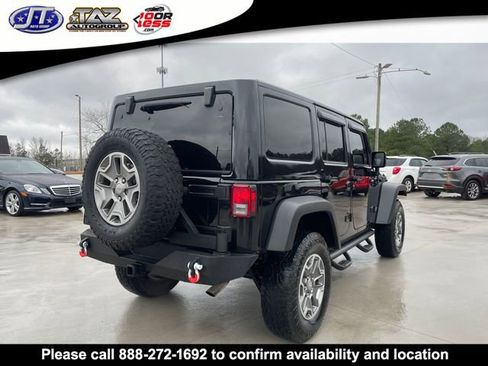 Used 2015 Jeep Wrangler Unlimited Rubicon w/ Connectivity Group image 7