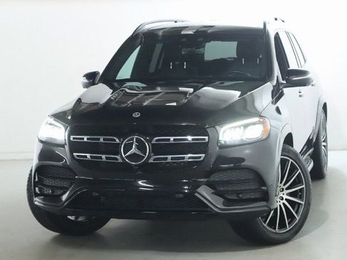 Used 2022 Mercedes-Benz GLS 450 4MATIC image 3